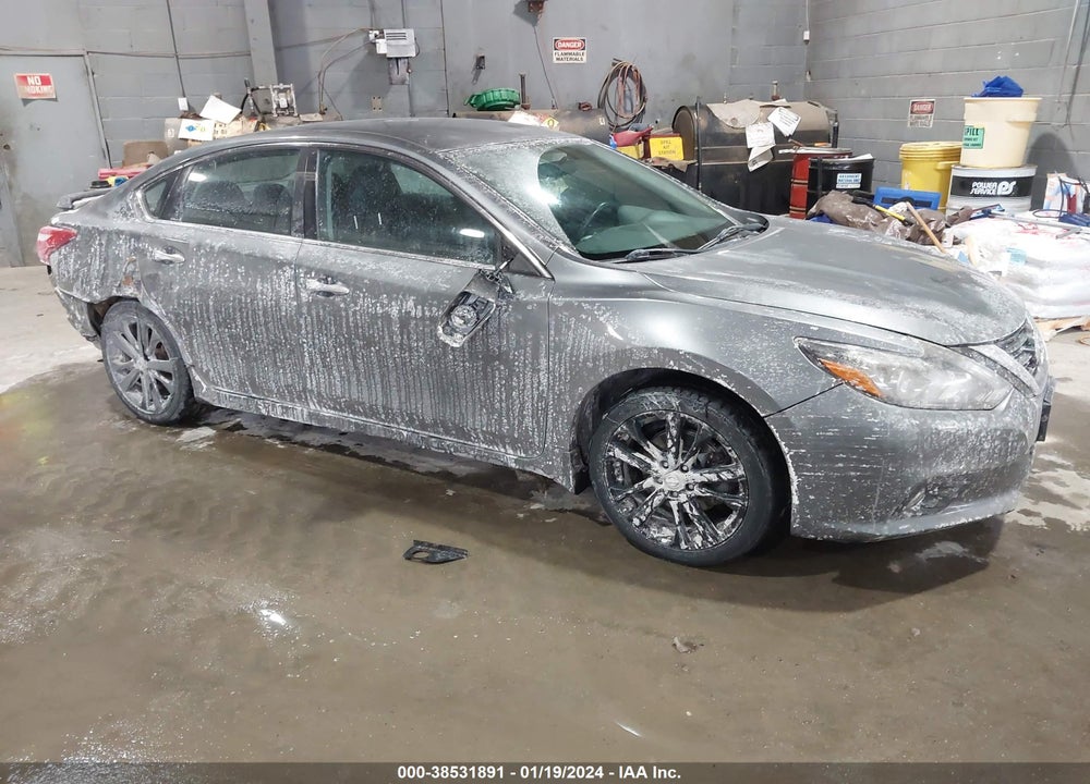 2017 NISSAN ALTIMA 2.5 SR VIN: 1N4AL3APXHC217760