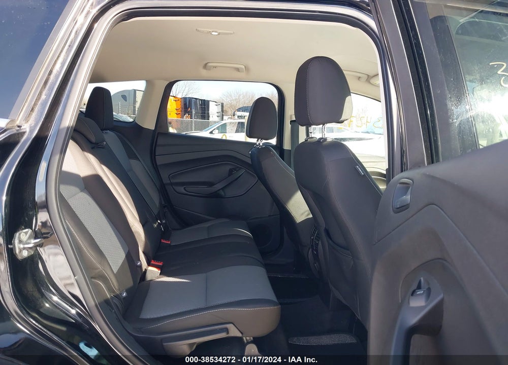 2017 FORD ESCAPE SE VIN: 1FMCU9GD1HUC53794