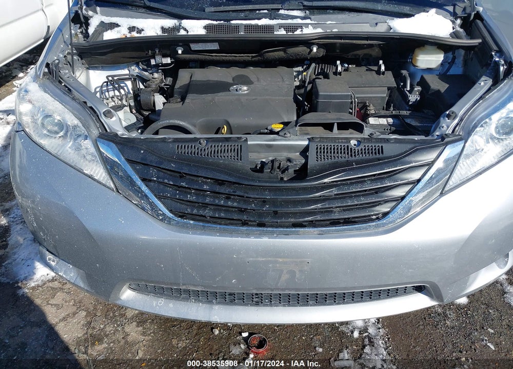 2016 TOYOTA SIENNA LE 8 PASSENGER VIN: 5TDKK3DC8GS754988