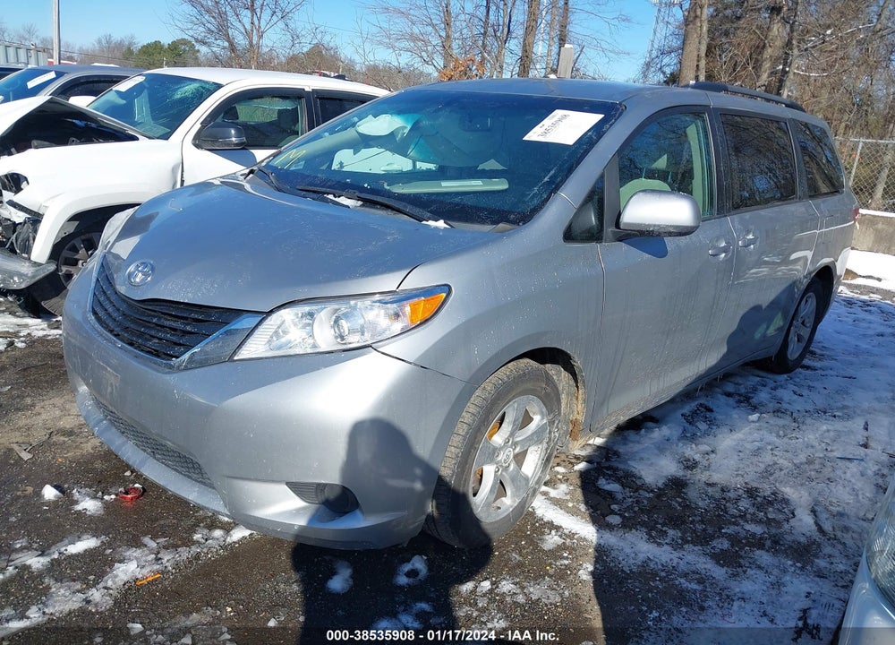 2016 TOYOTA SIENNA LE 8 PASSENGER VIN: 5TDKK3DC8GS754988