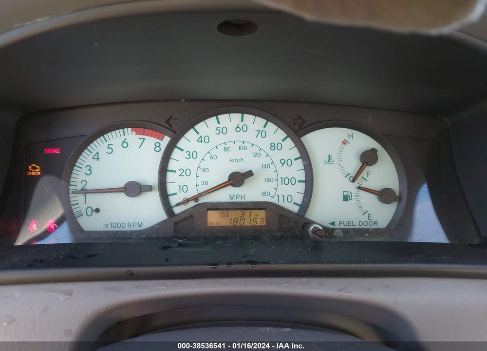 2003 TOYOTA COROLLA LE VIN: JTDBR32E632004927