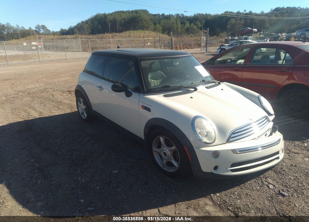 2005 MINI COOPER VIN: WMWRC33445TJ68371
