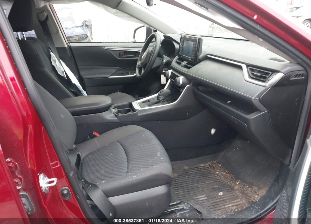 2021 TOYOTA RAV4 LE VIN: JTMG1RFV8MD075305