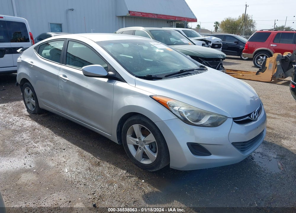 2013 HYUNDAI ELANTRA GLS VIN: 5NPDH4AE2DH374646