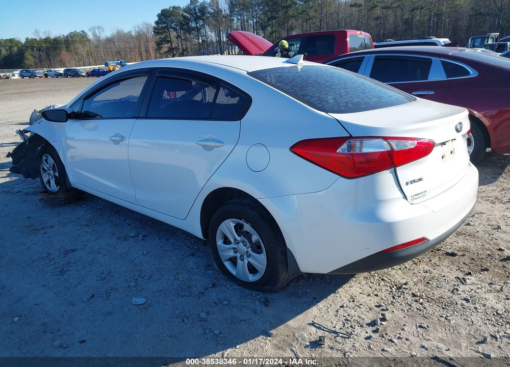 2015 KIA FORTE LX VIN: KNAFX4A67F5319677