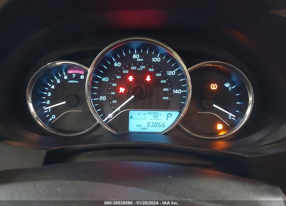 2014 TOYOTA COROLLA LE VIN: 5YFBURHE2EP080500