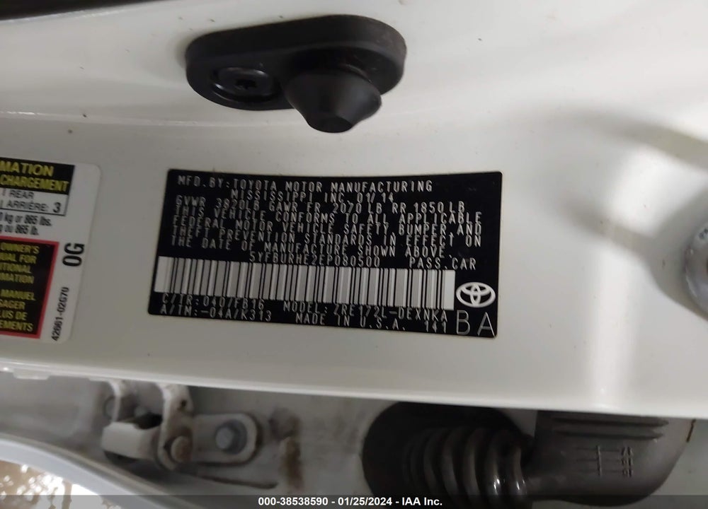 2014 TOYOTA COROLLA LE VIN: 5YFBURHE2EP080500