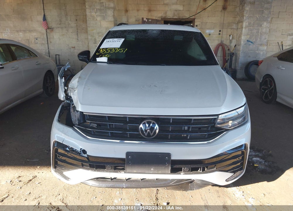 2022 VOLKSWAGEN TIGUAN 2.0T SE R-LINE BLACK VIN: 3VV8B7AX6NM091251