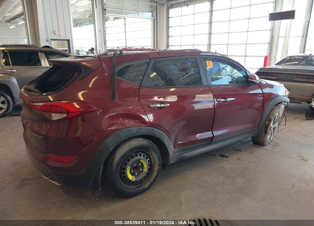 2016 HYUNDAI TUCSON LIMITED VIN: KM8J33A26GU165983