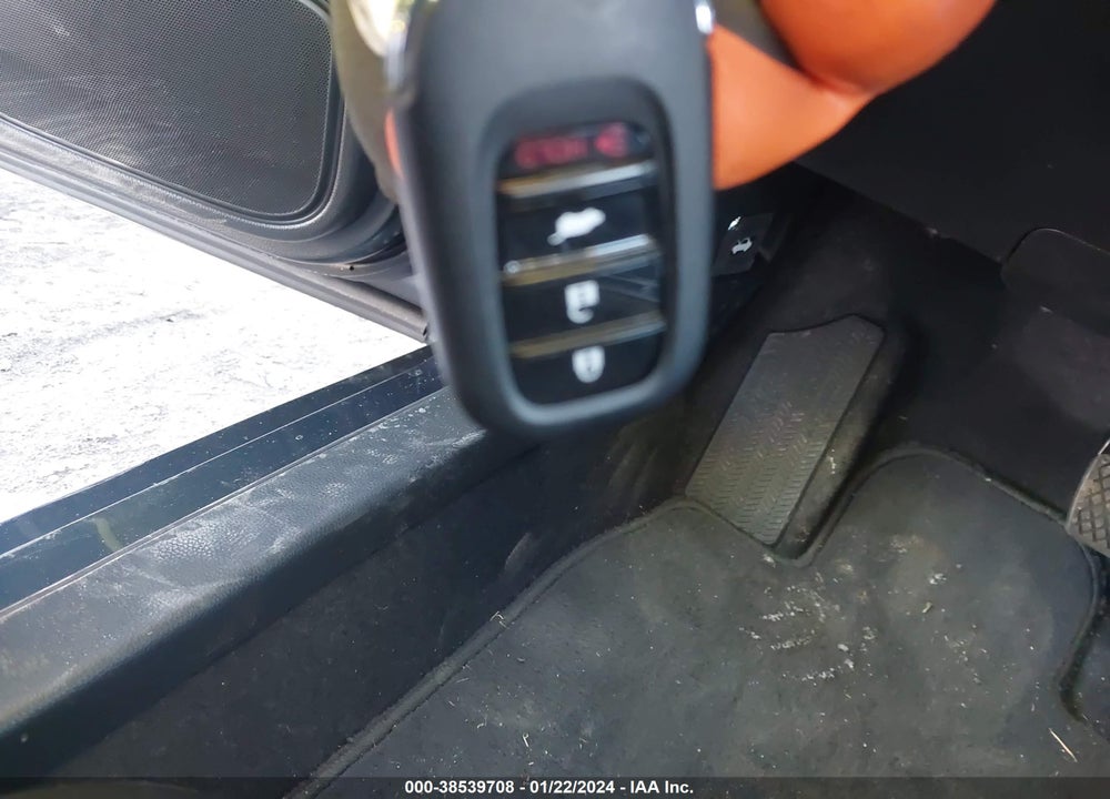 2024 HONDA CIVIC LX VIN: 19XFL2H50RE006107