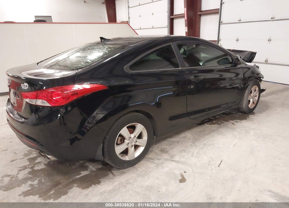 2013 HYUNDAI ELANTRA GS VIN: KMHDH6AE1DU016998