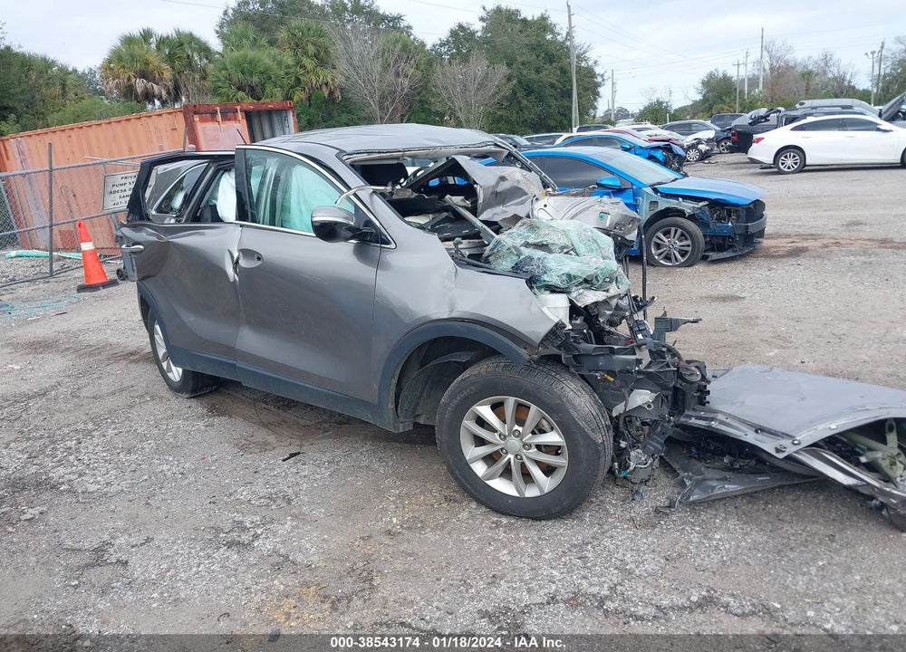 2016 KIA SORENTO 2.4L L VIN: 5XYPG4A33GG139487