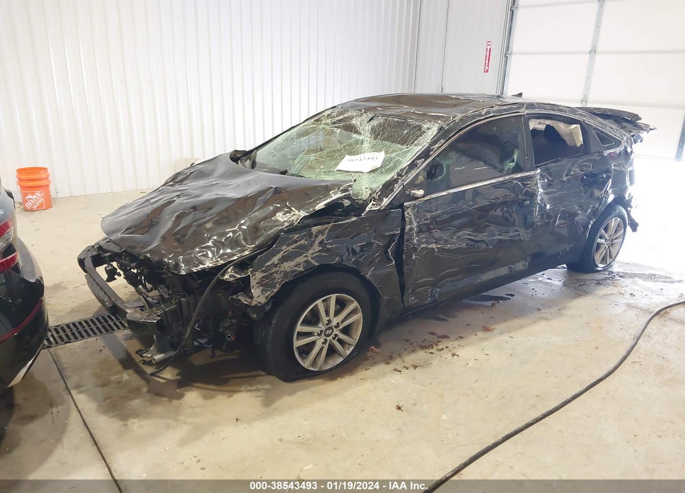 2015 HYUNDAI SONATA SE VIN: 5NPE24AF6FH223603