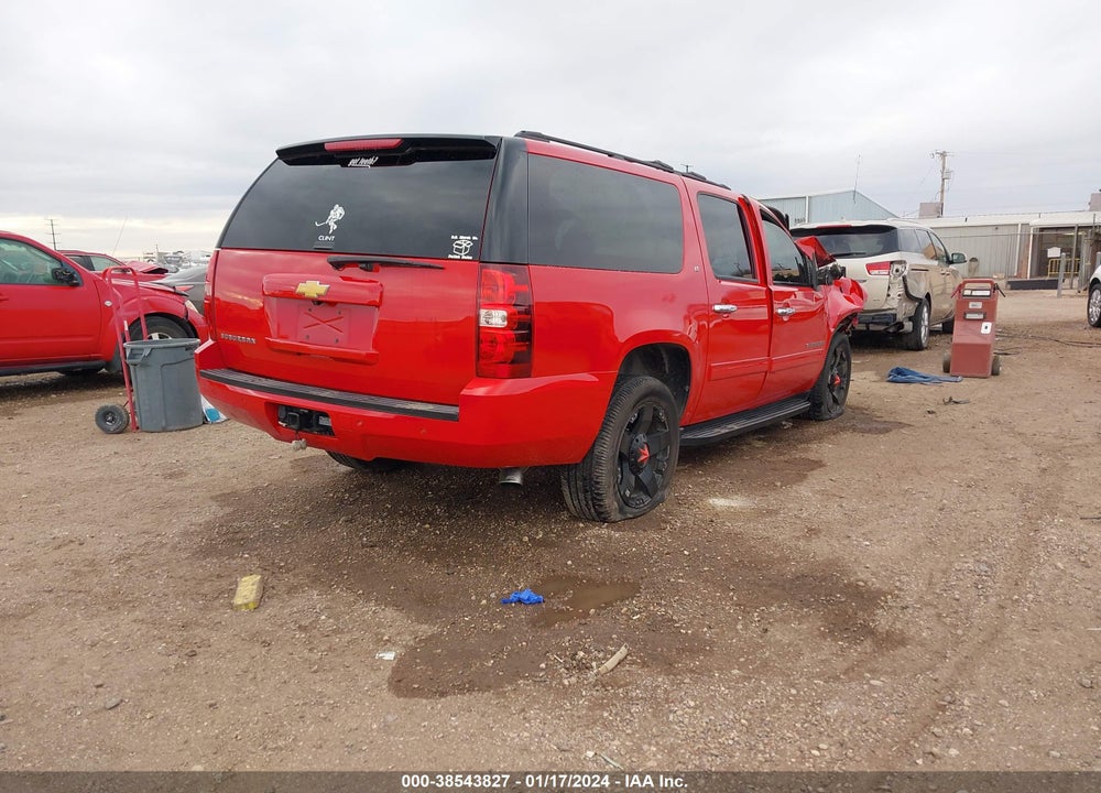 2013 CHEVROLET SUBURBAN 1500 LT VIN: 1GNSKJE7XDR187304