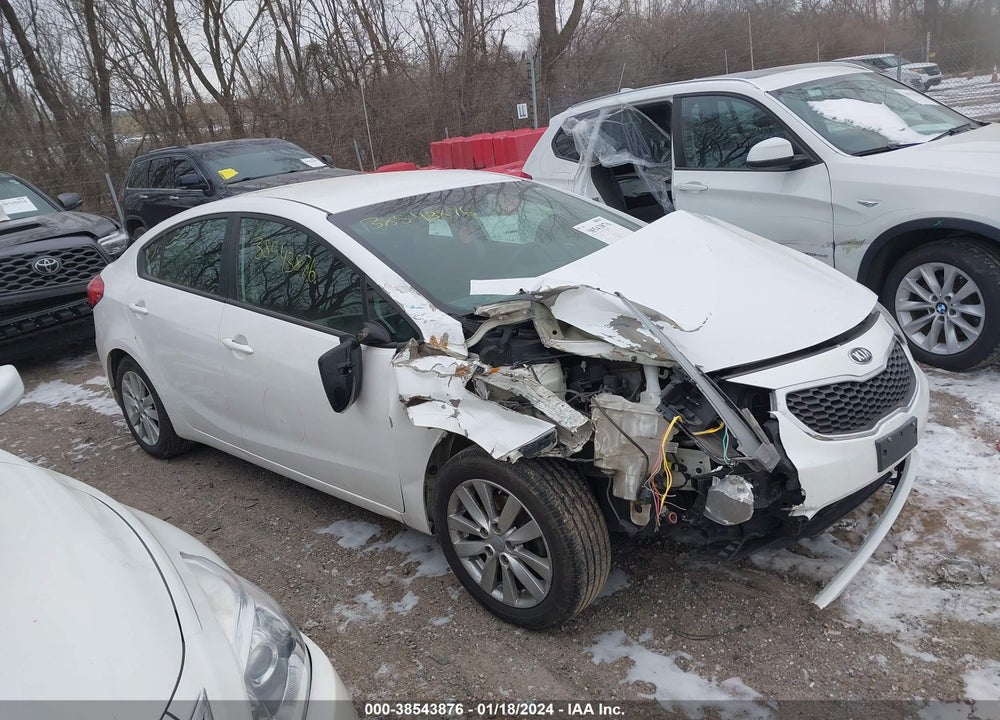 2015 KIA FORTE LX VIN: KNAFX4A60F5382507