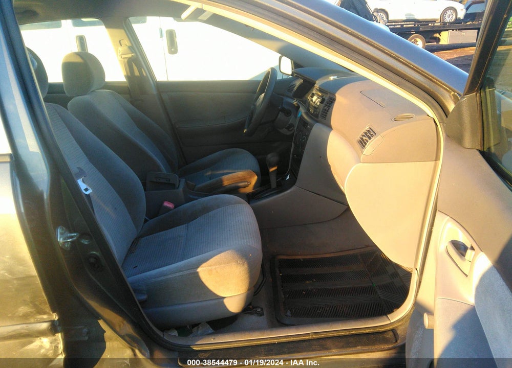 2005 TOYOTA COROLLA VIN: 2T1BR32E55C434940