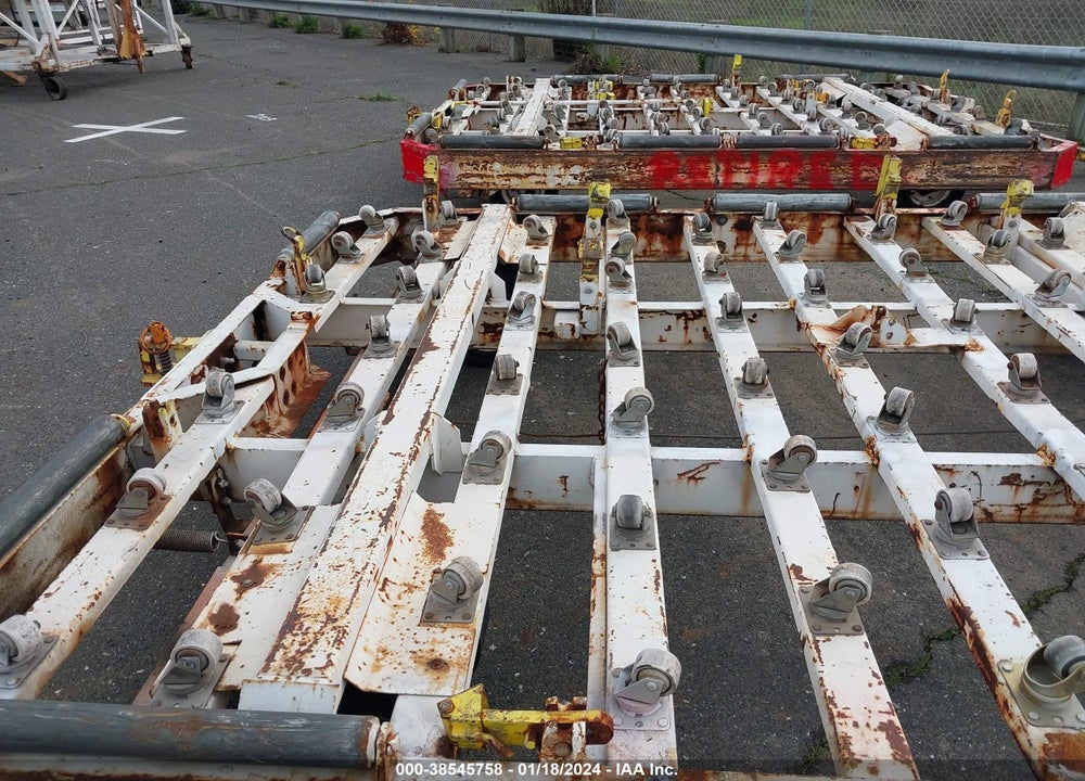 1994 EQUIPMENT GSE 1215 VIN: 00000000000007135