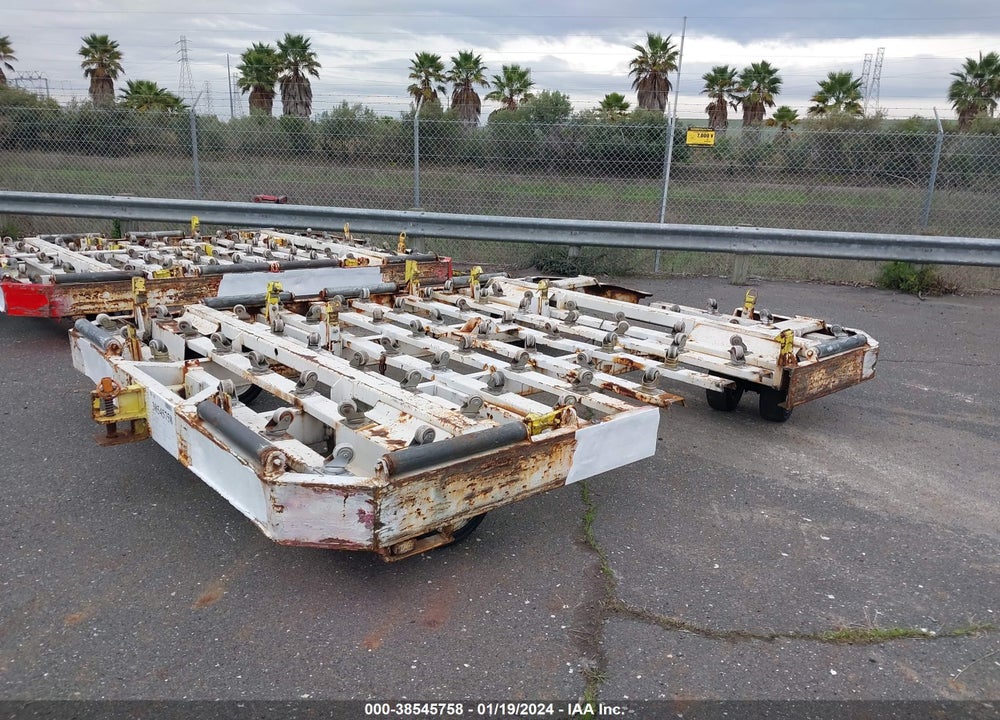 1994 EQUIPMENT GSE 1215 VIN: 00000000000007135