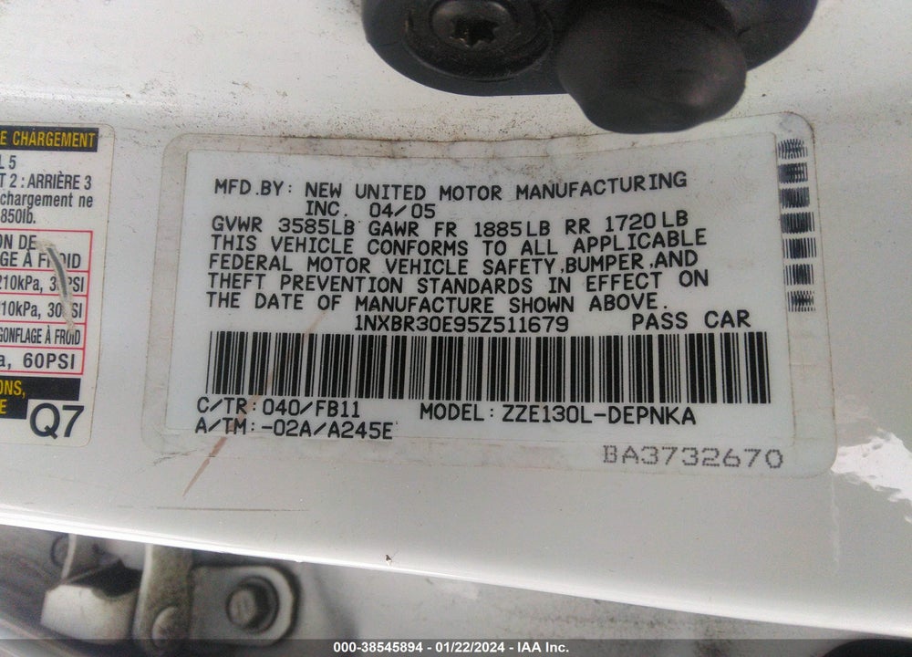 2005 TOYOTA COROLLA LE VIN: 1NXBR30E95Z511679