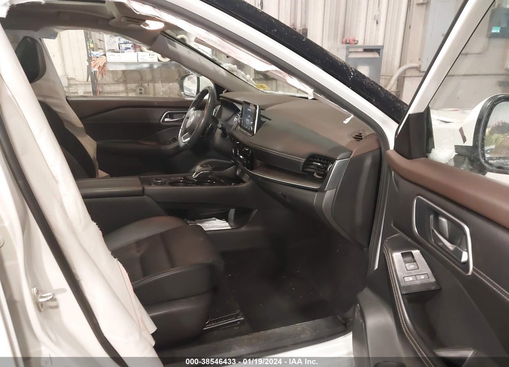 2021 NISSAN ROGUE VIN: JN8AT3BB8MW231229