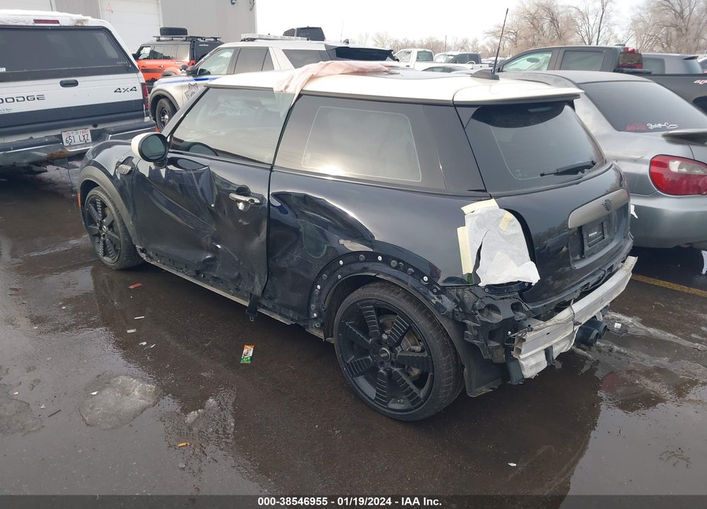 2023 MINI HARDTOP COOPER S VIN: WMW53DH04P2T88922
