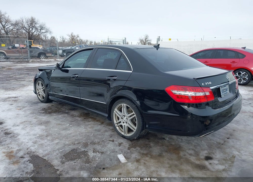 2010 MERCEDES-BENZ E 350 4MATIC VIN: WDDHF8HB5AA124661