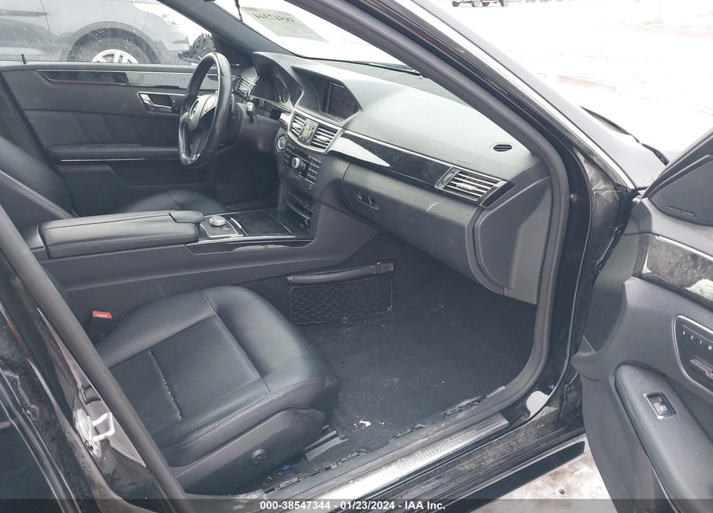 2010 MERCEDES-BENZ E 350 4MATIC VIN: WDDHF8HB5AA124661