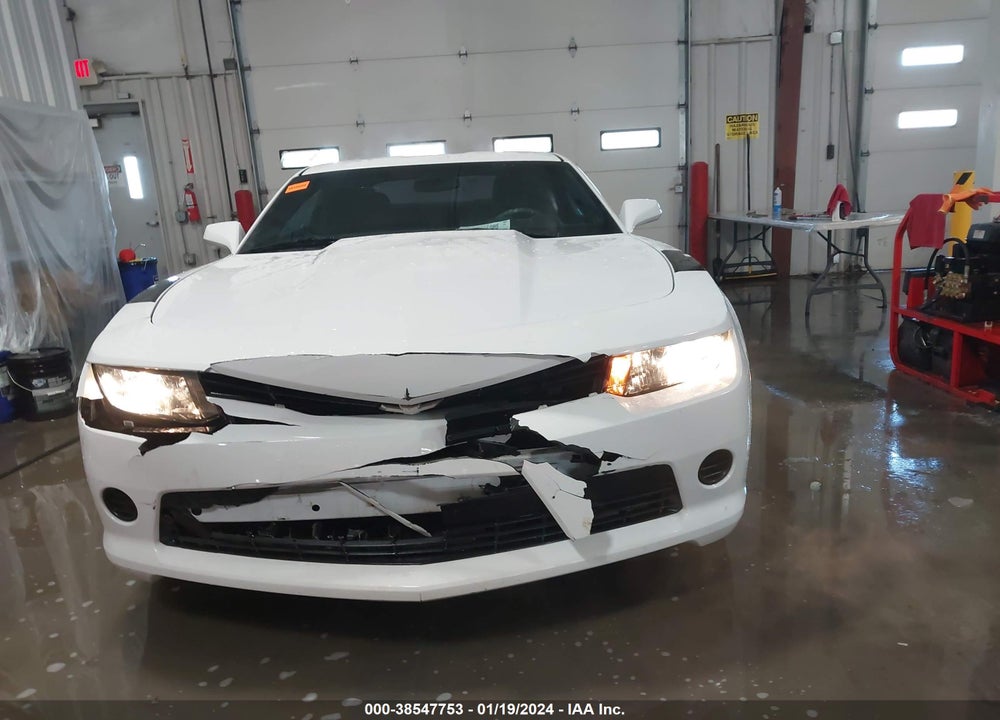 2015 CHEVROLET CAMARO VIN: 2G1FB1E37F9120642