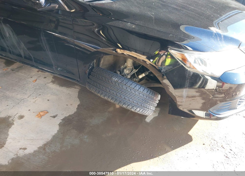 2016 ACURA ILX PREMIUM PACKAGE/TECHNOLOGY PLUS PACKAGE VIN: 19UDE2F73GA008683