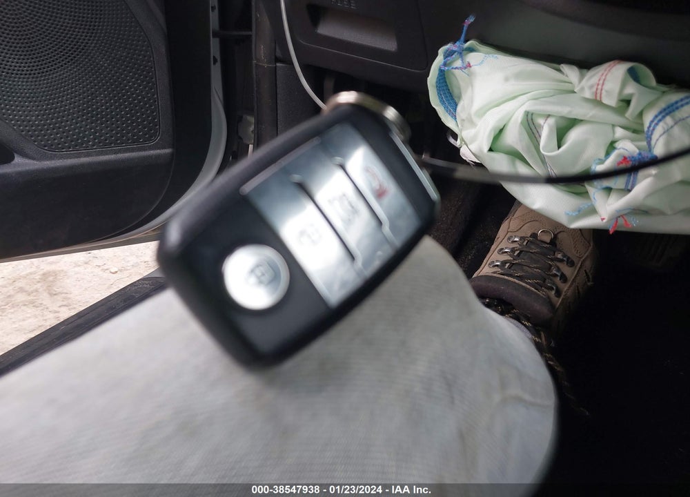 2019 KIA NIRO LX VIN: KNDCB3LC5K5217449