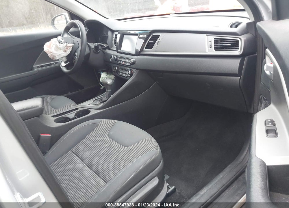 2019 KIA NIRO LX VIN: KNDCB3LC5K5217449