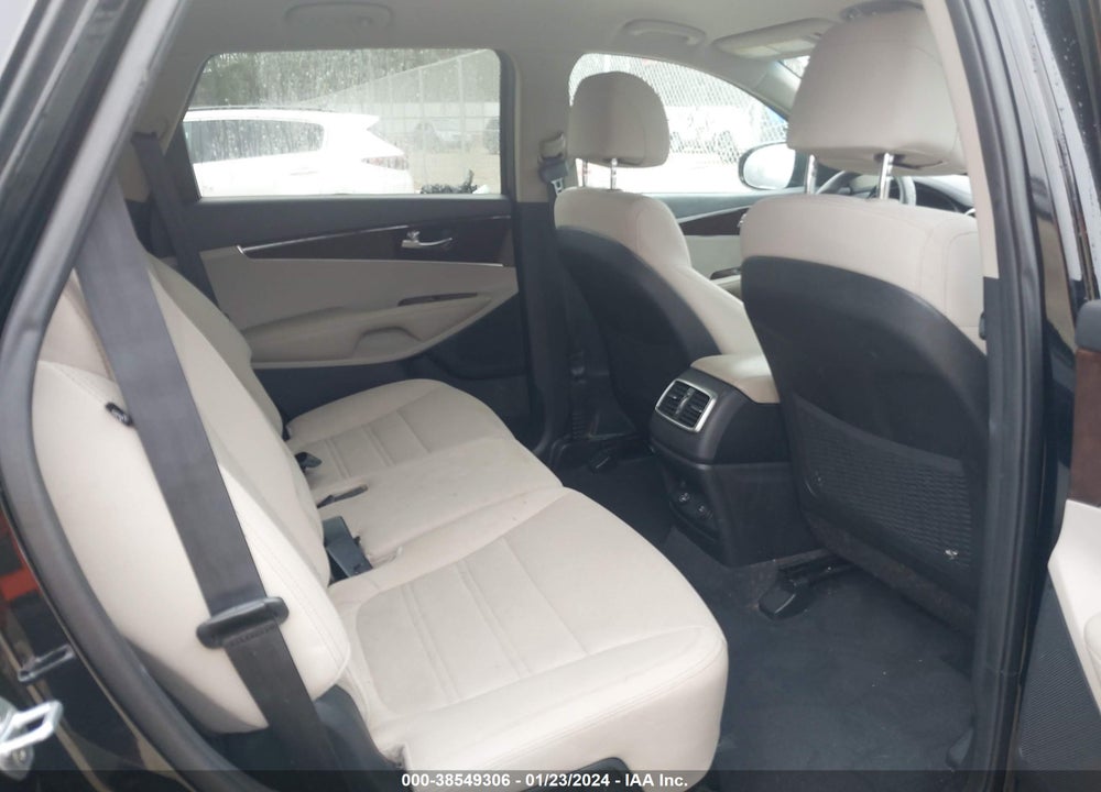 2017 KIA SORENTO 2.4L LX VIN: 5XYPG4A34HG201545