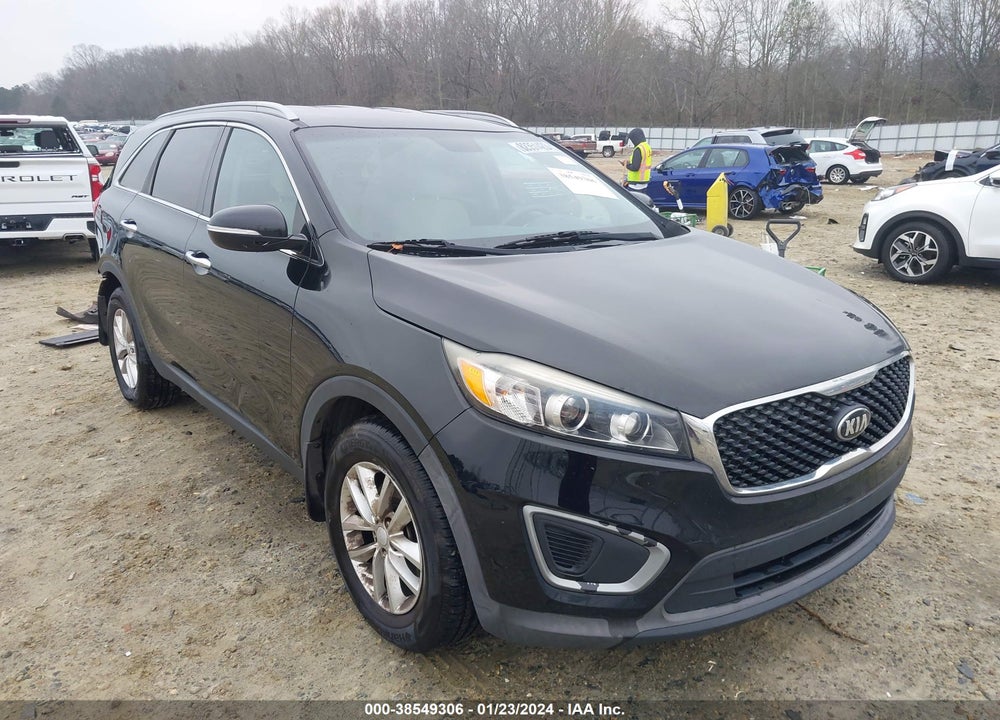 2017 KIA SORENTO 2.4L LX VIN: 5XYPG4A34HG201545