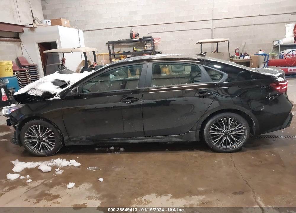 2023 KIA FORTE GT LINE VIN: 3KPF54AD1PE614027