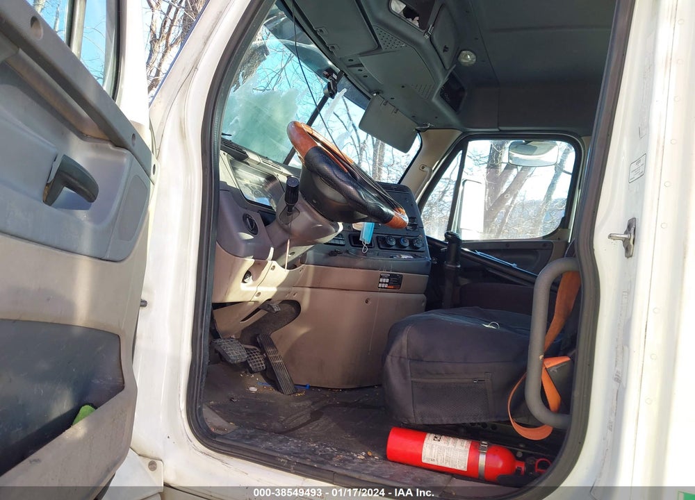 2016 FREIGHTLINER CASCADIA 125 VIN: 3AKJGEDV0GSHE5404