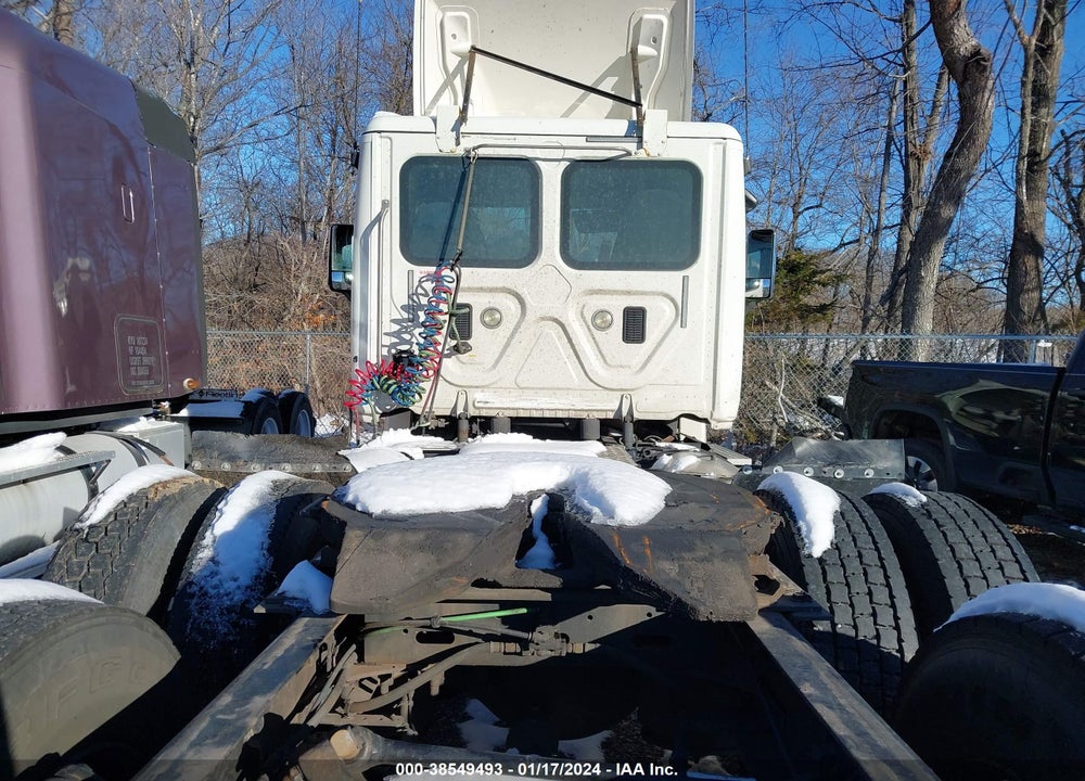 2016 FREIGHTLINER CASCADIA 125 VIN: 3AKJGEDV0GSHE5404