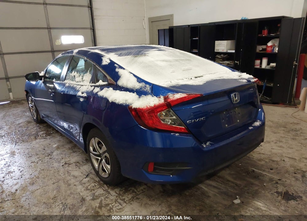 2018 HONDA CIVIC LX VIN: 2HGFC2F53JH549223
