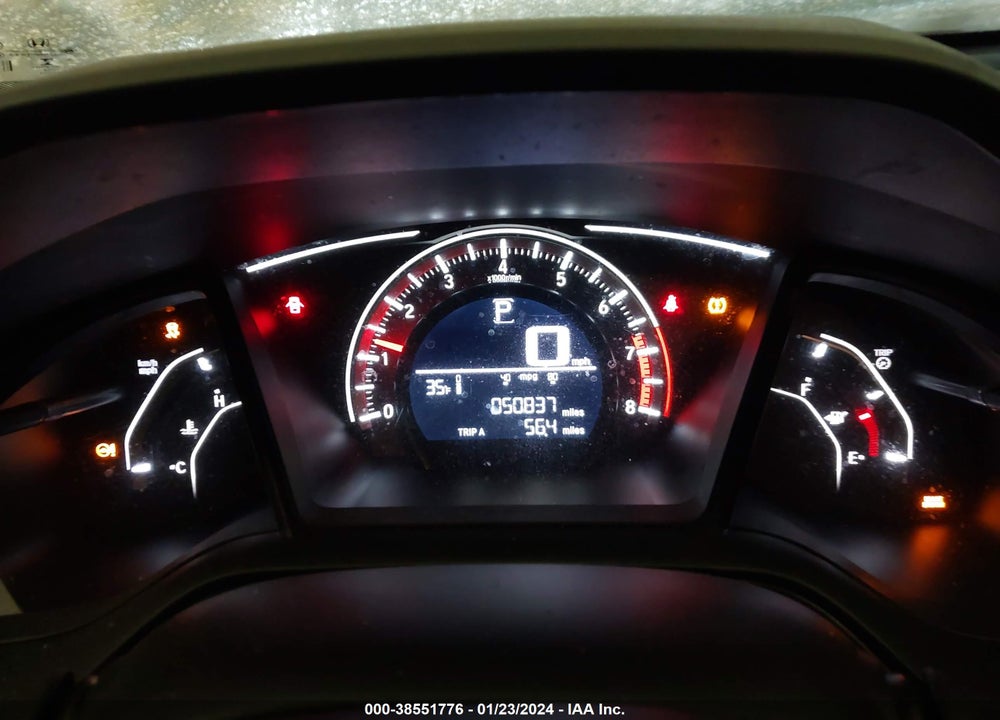 2018 HONDA CIVIC LX VIN: 2HGFC2F53JH549223