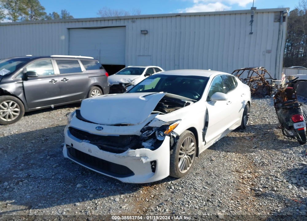 2018 KIA STINGER VIN: KNAE15LA2J6036966