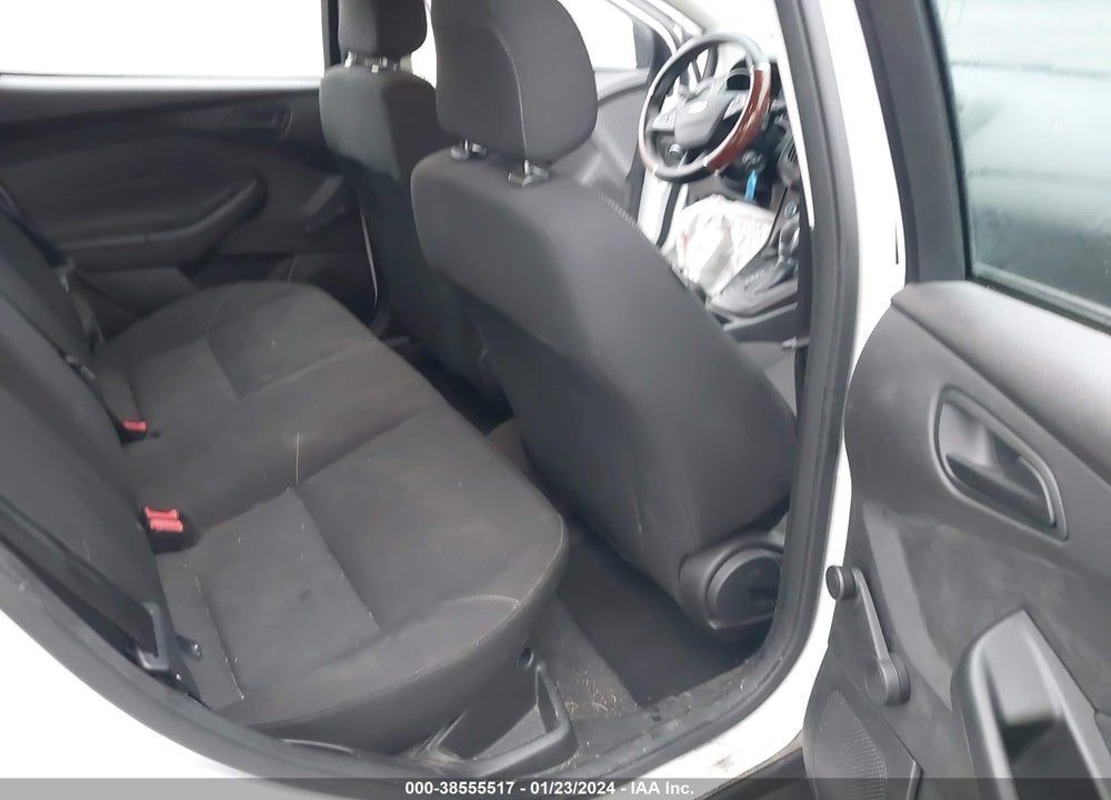 2018 FORD FOCUS S VIN: 1FADP3E28JL277980