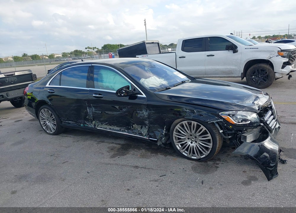 2019 MERCEDES-BENZ S 560 4MATIC VIN: WDDUG8GB7KA461413