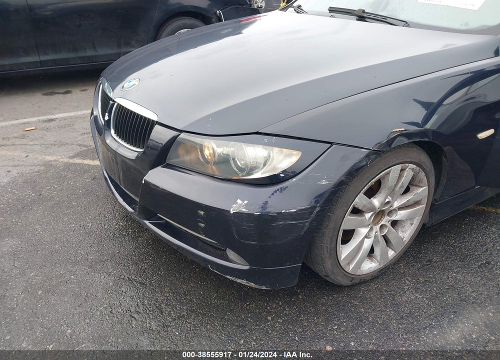 2008 BMW 328I VIN: WBAVA37508NL55705