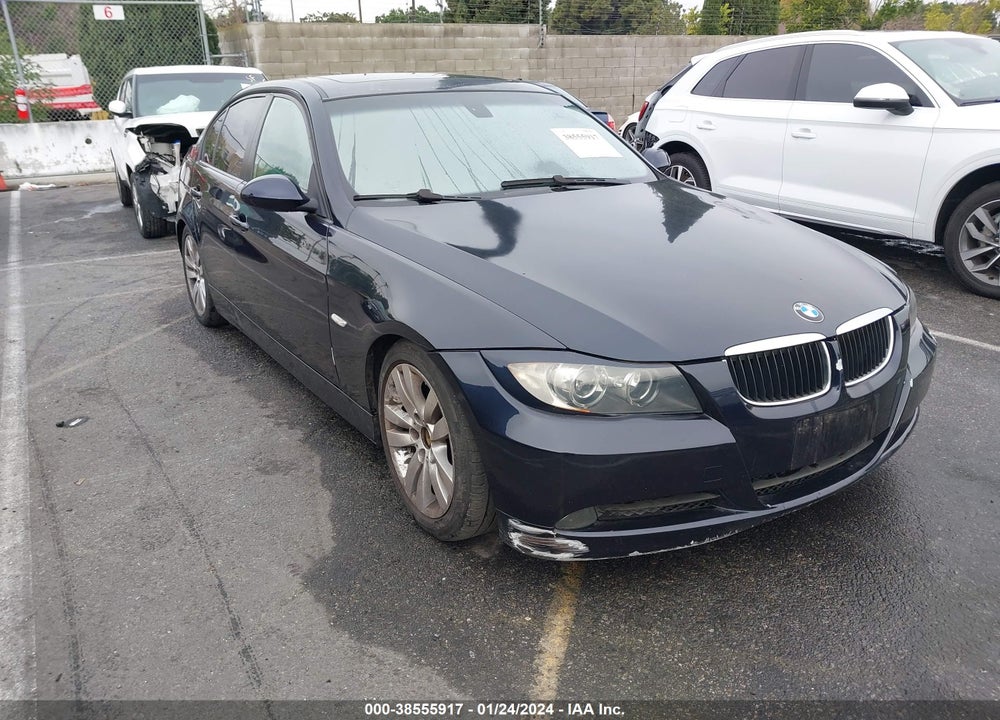 2008 BMW 328I VIN: WBAVA37508NL55705