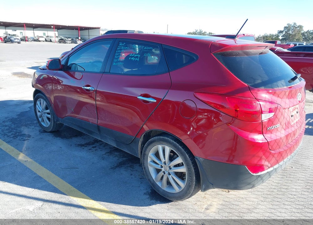 2013 HYUNDAI TUCSON LIMITED VIN: KM8JU3AC5DU555717