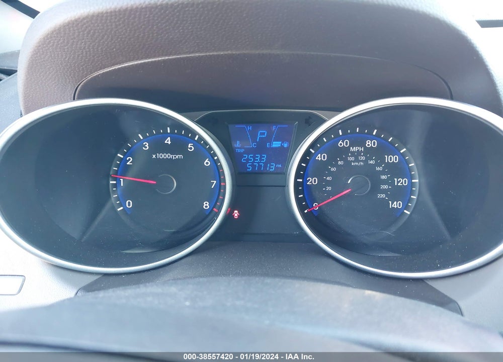 2013 HYUNDAI TUCSON LIMITED VIN: KM8JU3AC5DU555717