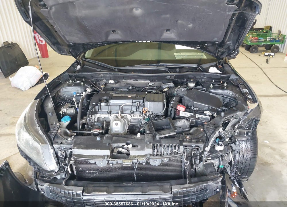 2015 HONDA ACCORD LX VIN: 1HGCR2F30FA226012