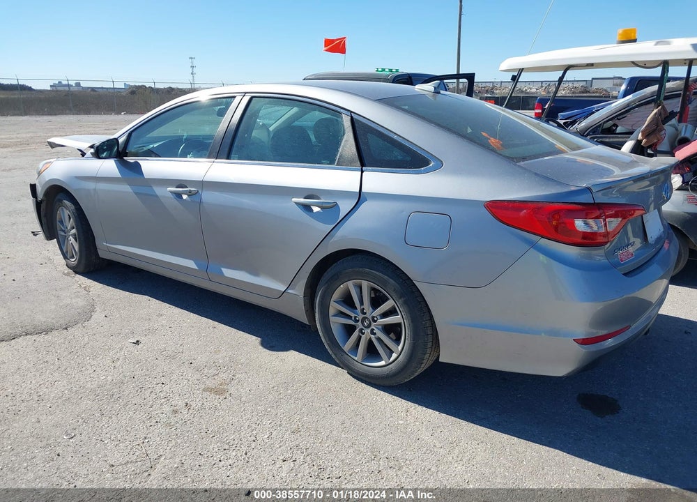 2016 HYUNDAI SONATA SE VIN: 5NPE24AF5GH262880