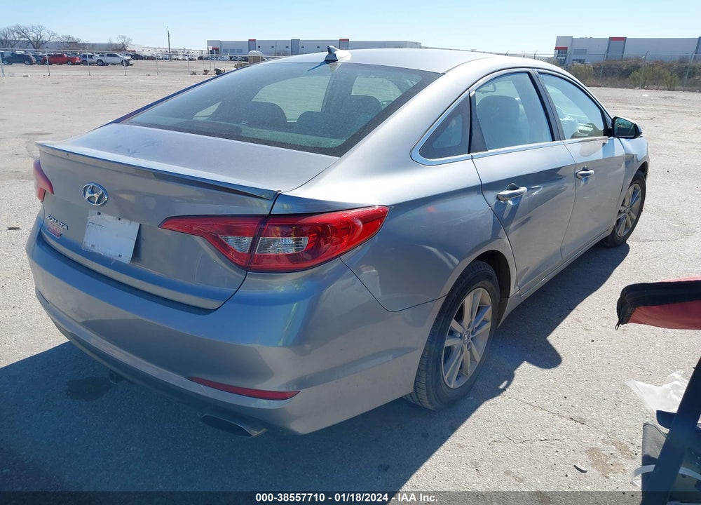 2016 HYUNDAI SONATA SE VIN: 5NPE24AF5GH262880