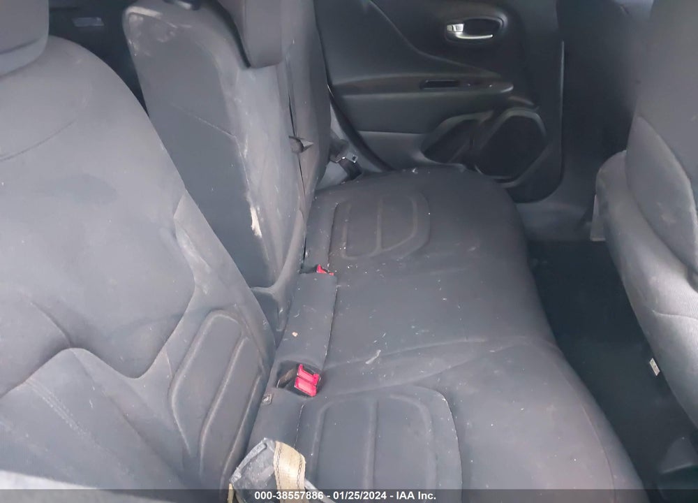 2022 JEEP RENEGADE LATITUDE 4X4 VIN: ZACNJDB17NPN98148