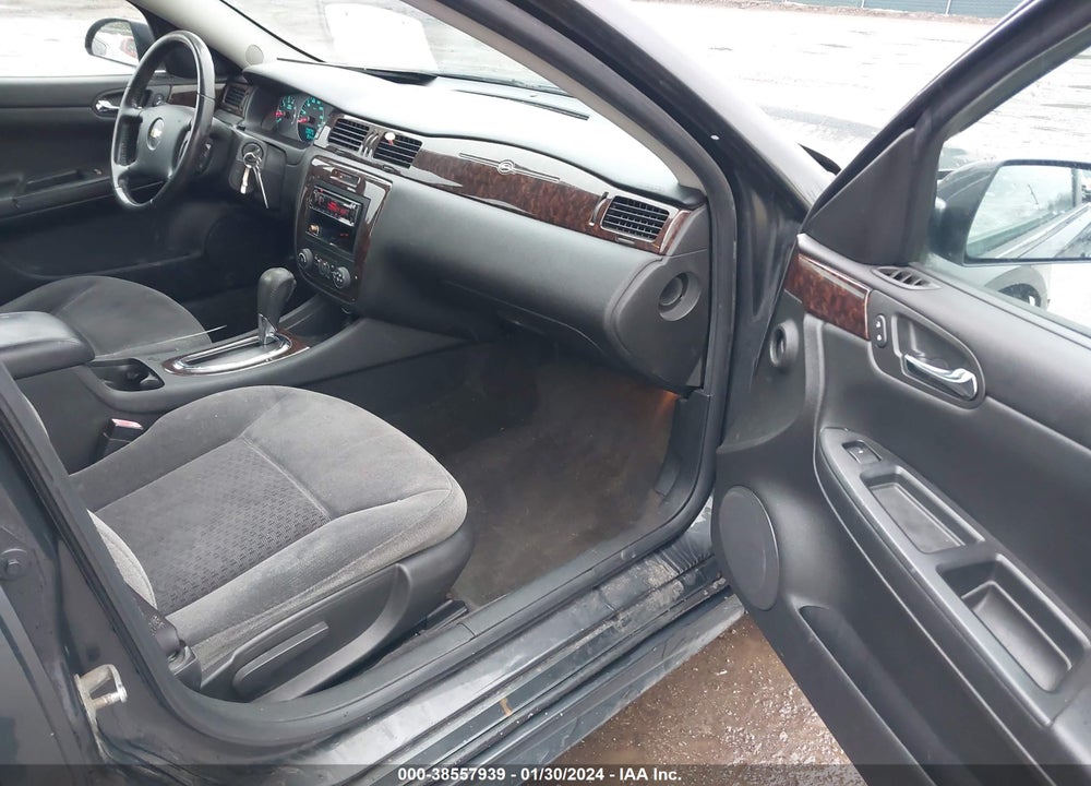 2012 CHEVROLET IMPALA LT VIN: 2G1WG5E35C1313102